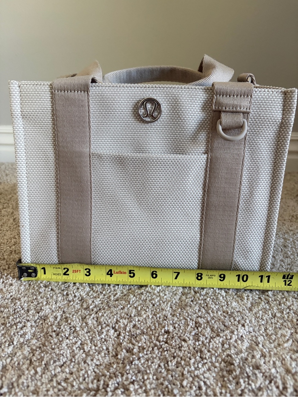 Lululemon Purse - Picture 13 of 15